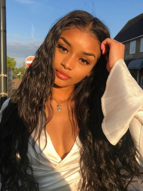 Middle Part Lace Straight Hair Wigs Natural Hairline Long Wig With Natural Baby Hair 150% Density